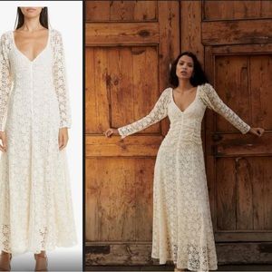 By TiMo Lace Maxi Dress